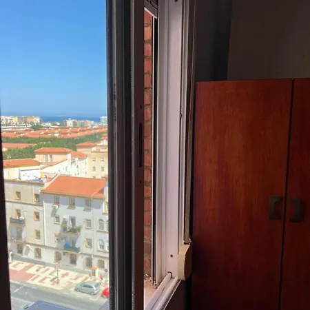 公寓 3 Bedrooms With The Sea View *
